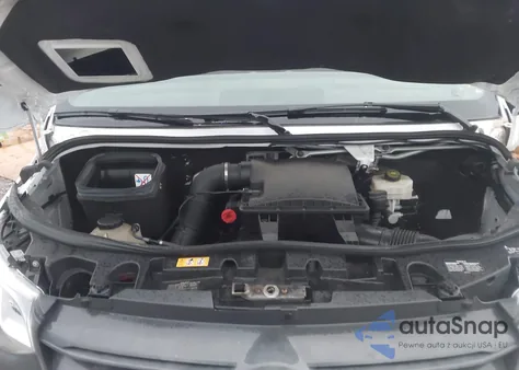 2019 Mercedes-Benz Sprinter 2500 Standard Roof I4 из США, поврежденный, VIN WD3PF0ED5KT004033